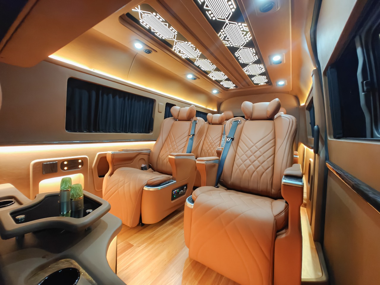 Hardy Classic Luxury Cars